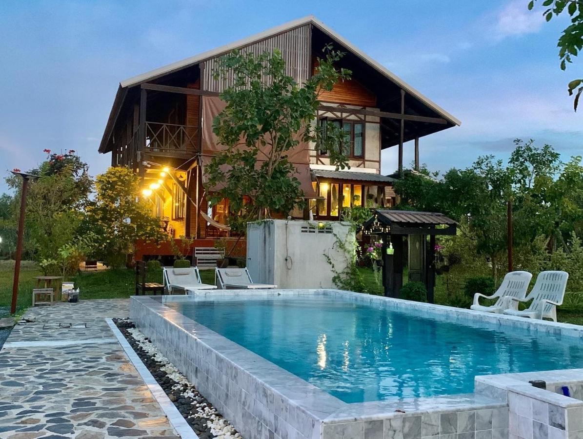 Rang Robin Farmstay With Swimming Pool Ban Wang Muang Exterior photo